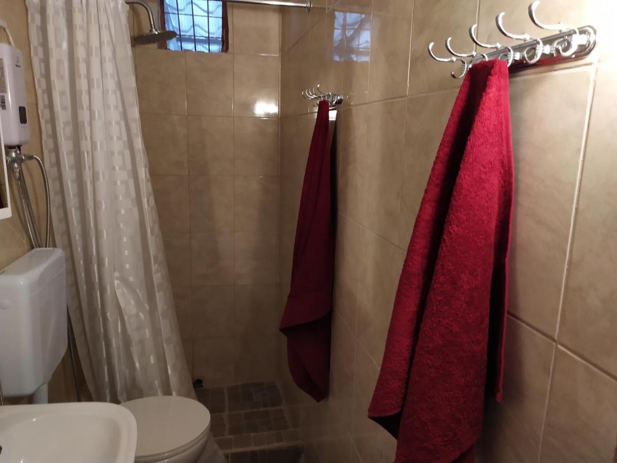 Maison Des Amis Vatopédhion Екстериор снимка